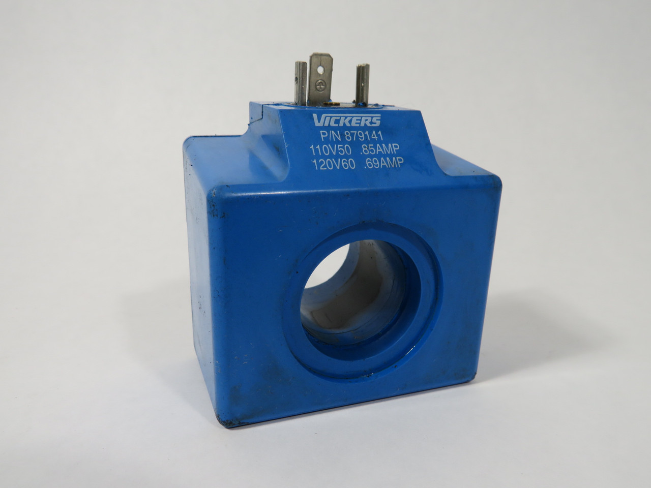 Vickers 879141 Directional Solenoid Coil 110V@50Hz 120V@50Hz .85/.69A USED