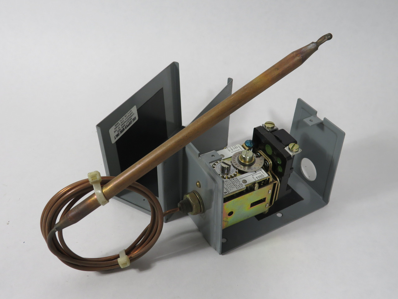 Allen-Bradley 837-A3A Series A Temperature Control 25-125 Deg F SHELF WEAR NOP