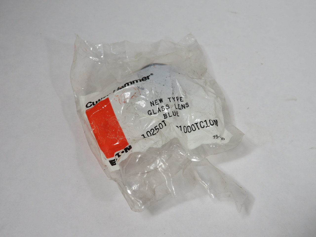 Cutler-Hammer Eaton 10250T 91000TC10N Glass Lens for Push Button Blue NWB