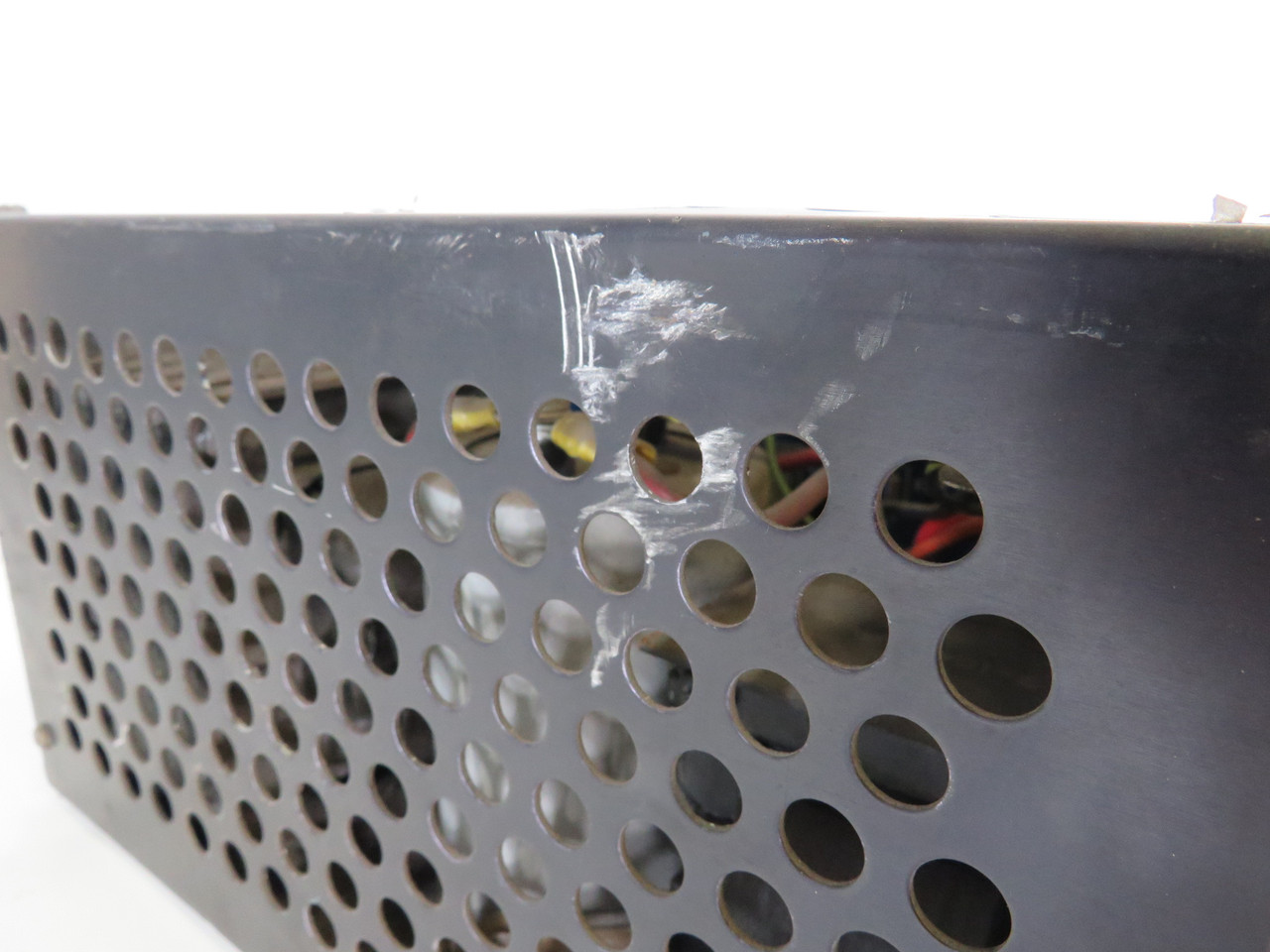 Sola Electric 82-05-325-1 Power Supply Output: 5VDC 25A *MISSING SCREW* USED