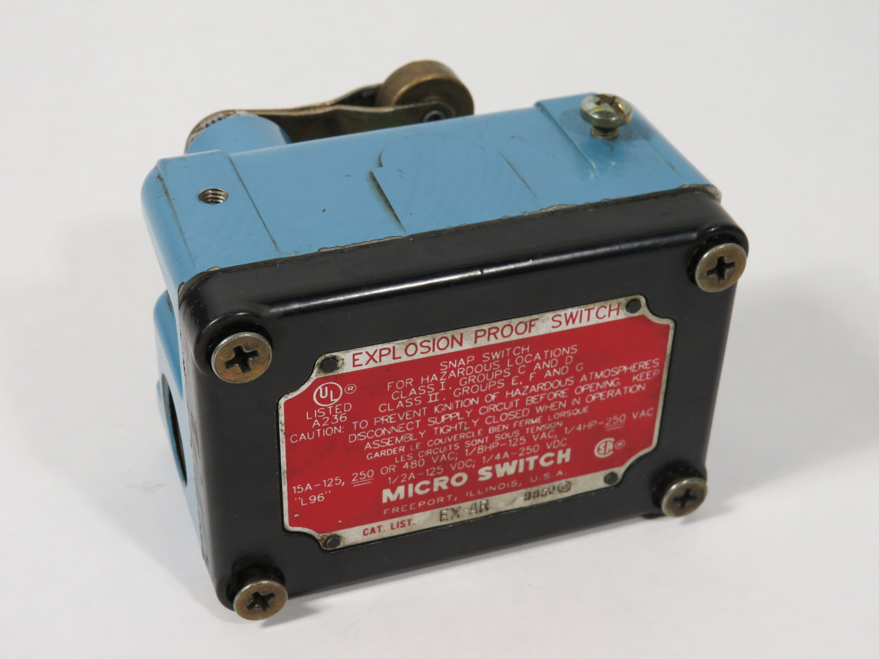 Microswitch EX-AR9850 Explosion Proof Limit Switch MISSING SCREWS USED