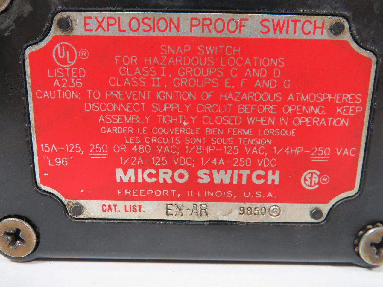 Microswitch EX-AR9850 Explosion Proof Limit Switch MISSING SCREWS USED