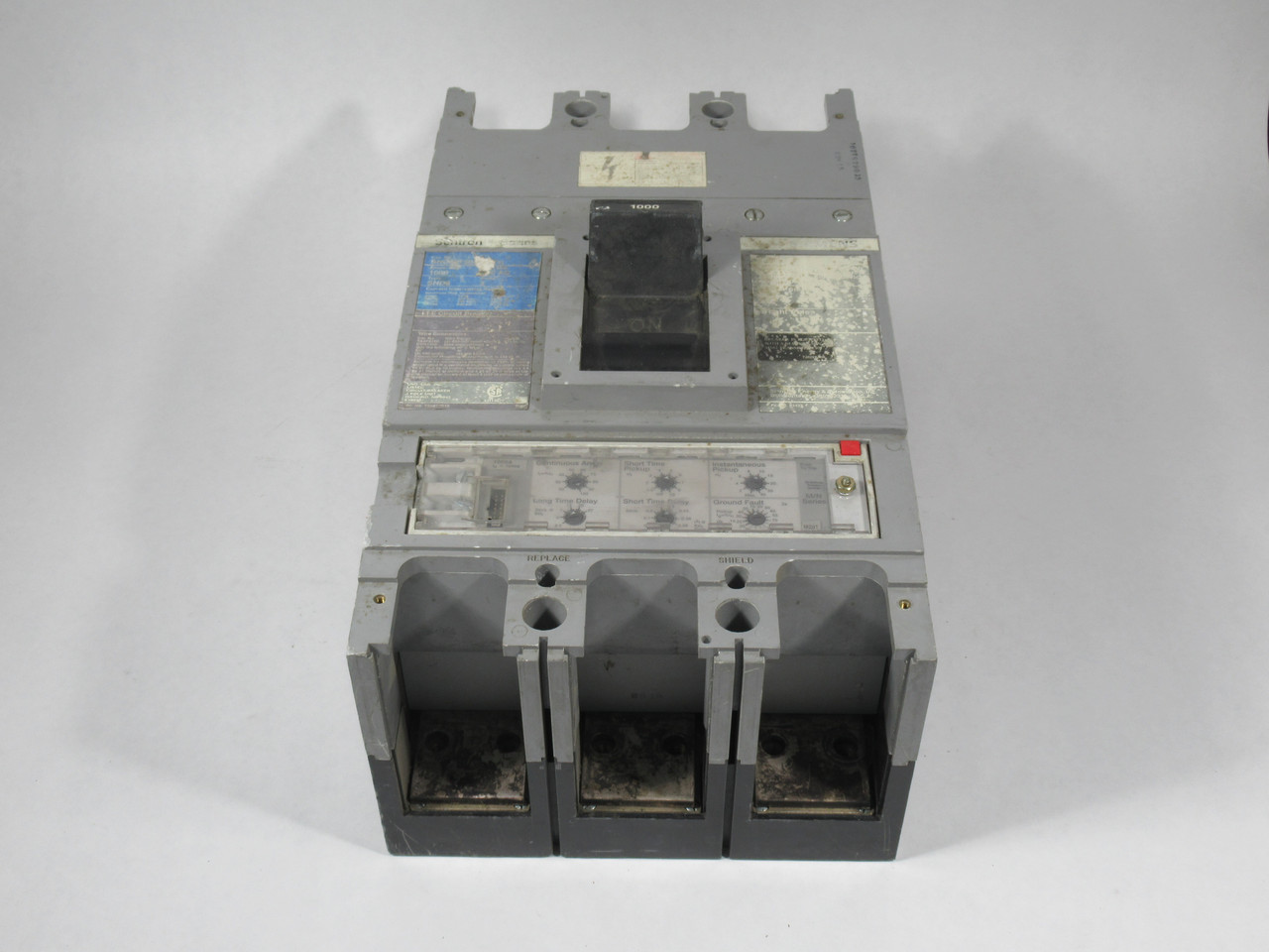 Siemens SND69100ANGTH Circuit Breaker 3p 1000A 600V *CRACKED* USED