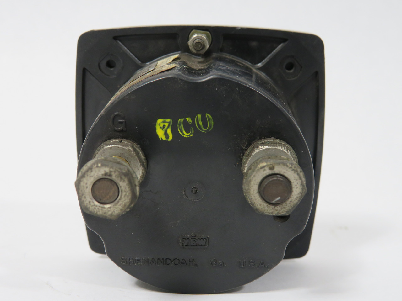 Yokogawa DC Voltmeter 0-300VDC 2-1/2" Diameter Taut Band 250220RXRX USED