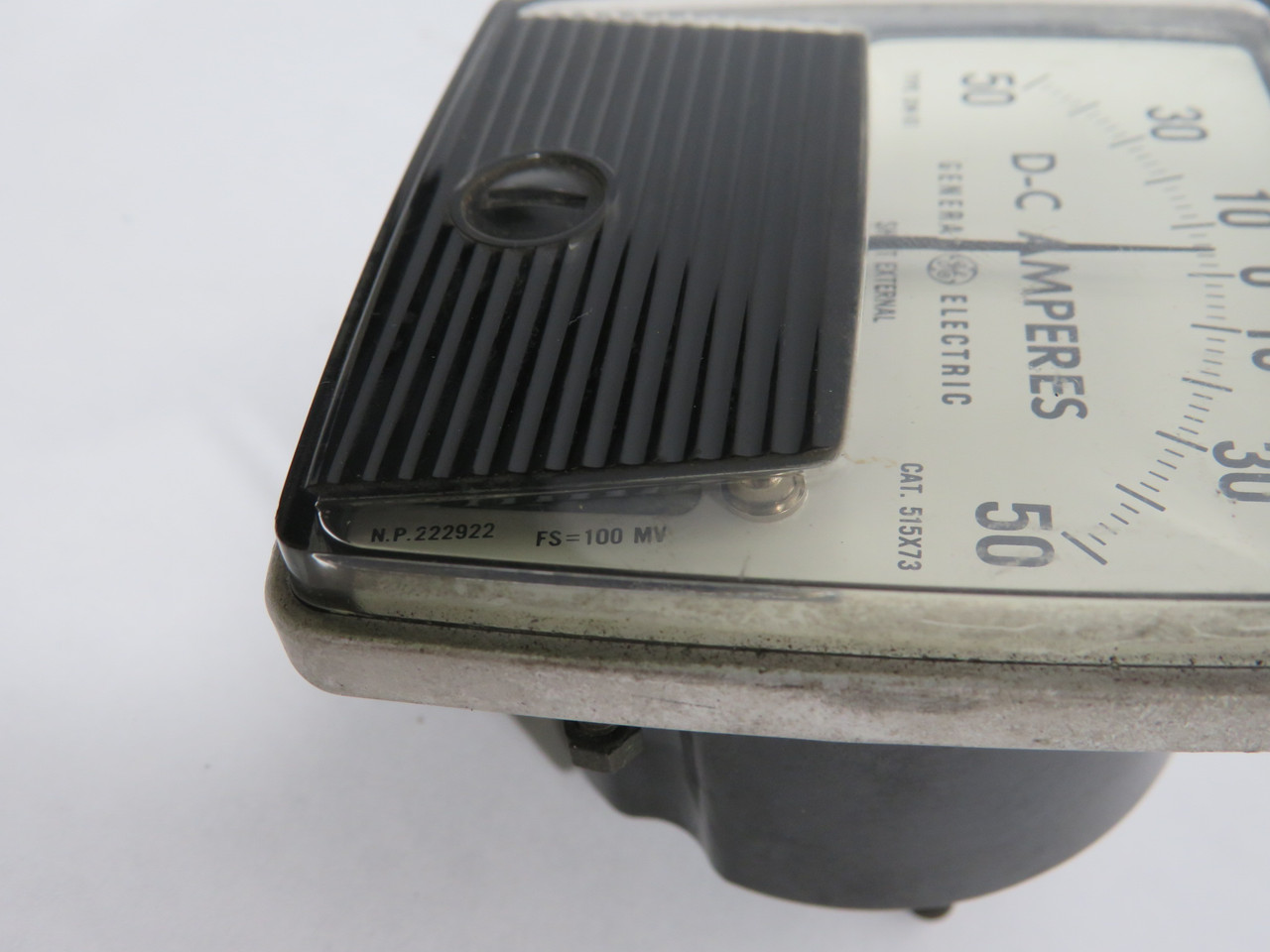 General Electric DC Ammeter 50-0-50A DC 2-1/2" D Shunt External Cat. 513X73 USED