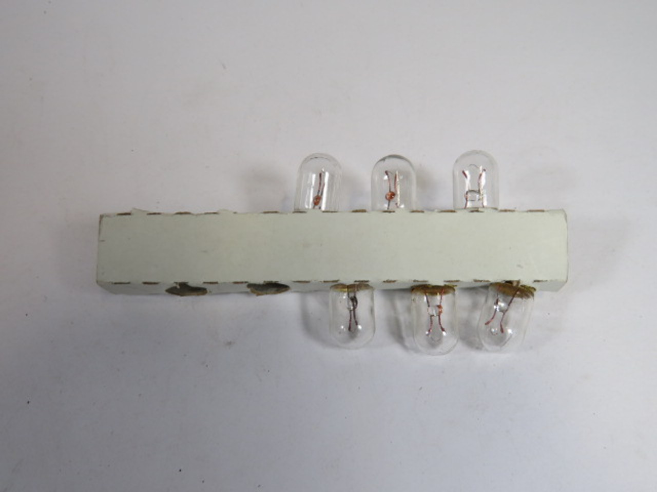 CEC 47 Miniature Incandescent Lamp C47 6.3V Lot of 6 NEW