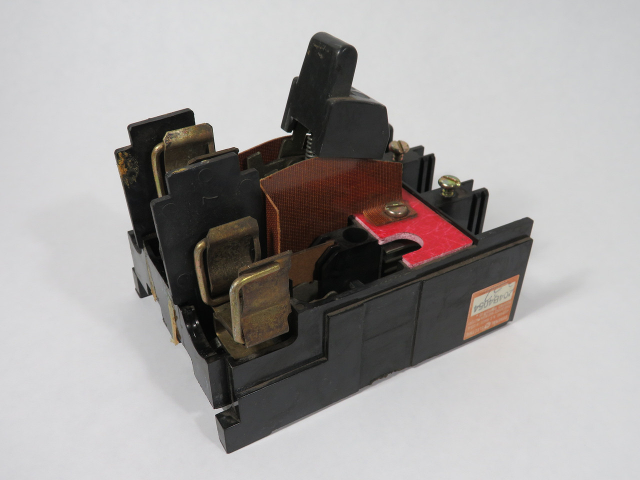 General Electric 565B714G40 Disconnect Switch MW60 3-Pole FACTORY MODIFIED USED