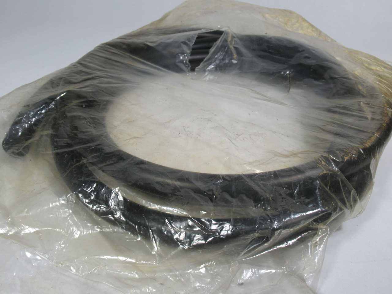 Generic 3/4-10 Buna Rubber Cord 3/4" Diam 10FT Ripped Bag NWB