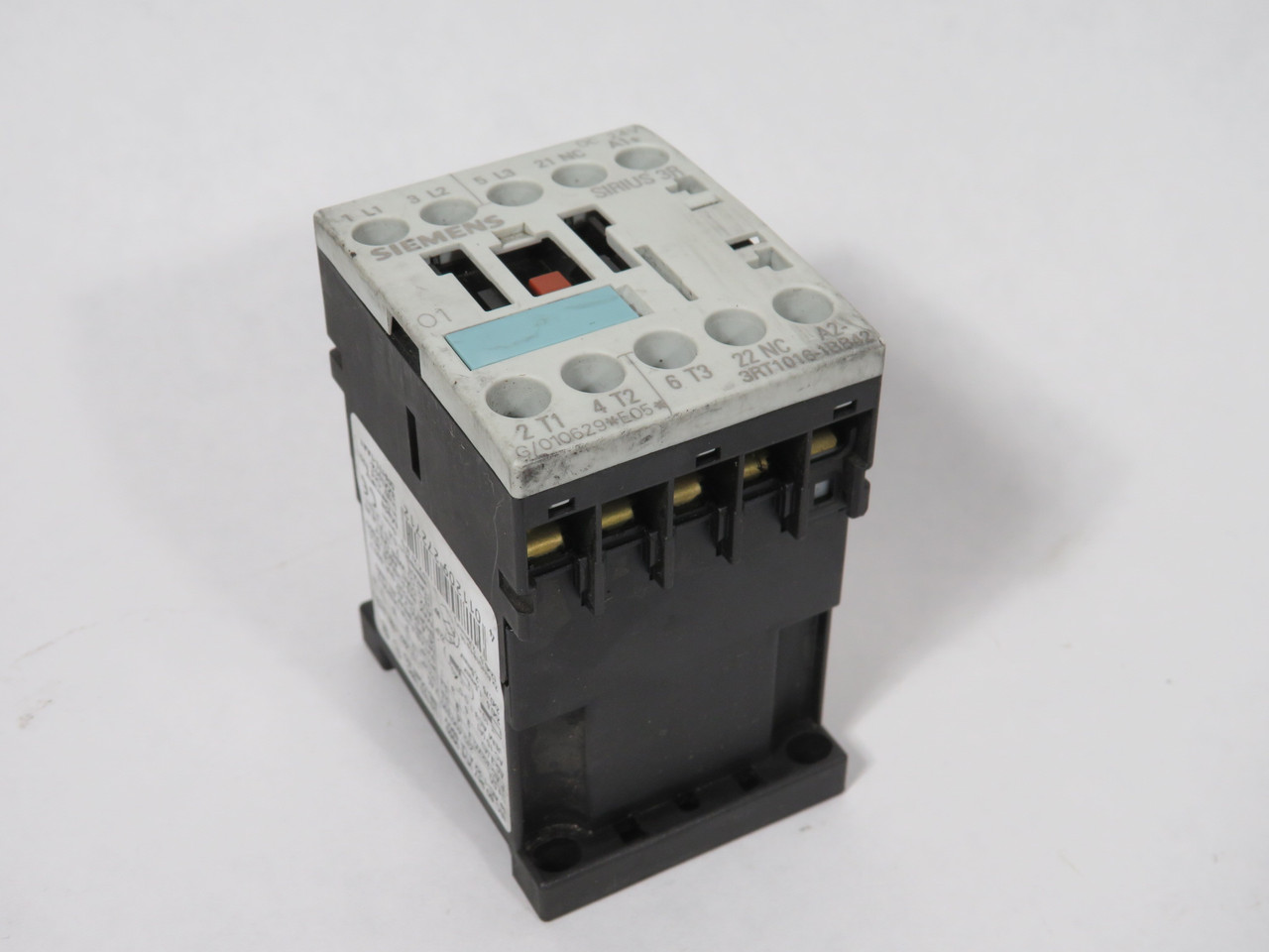 Siemens 3RT1016-1BB42 Contactor 24VDC 9A 1NC USED