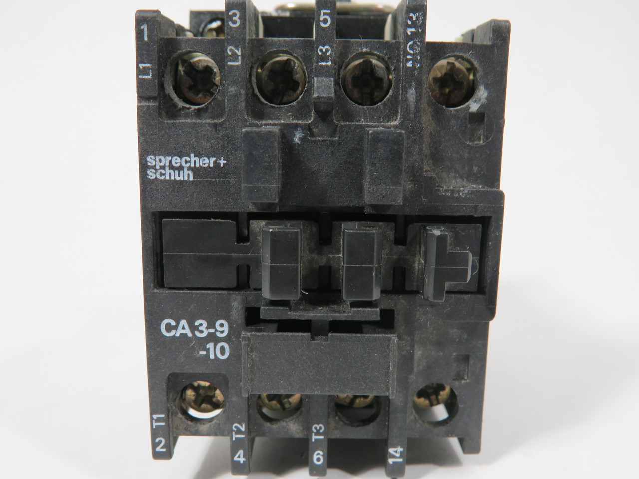 Sprecher + Schuh CA3-9-10-500/575V Contactor 500V@50Hz DAMAGED MOUNT USED