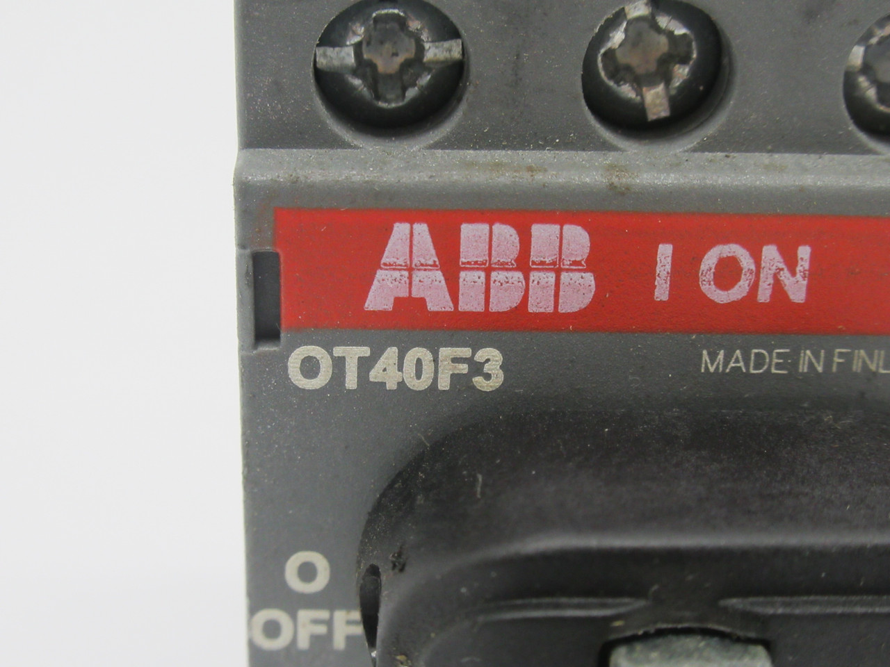 ABB OT40F3 Non-Fused Disconnect Switch 40A 600VAC 3-Pole 5" Shaft USED