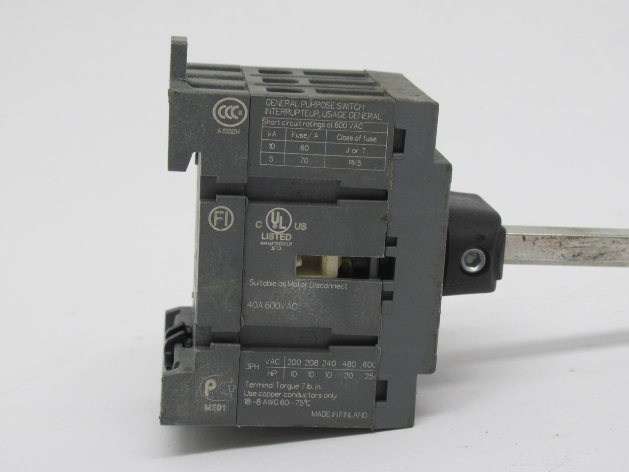 ABB OT40F3 Non-Fused Disconnect Switch 40A 600VAC 3-Pole 5" Shaft USED