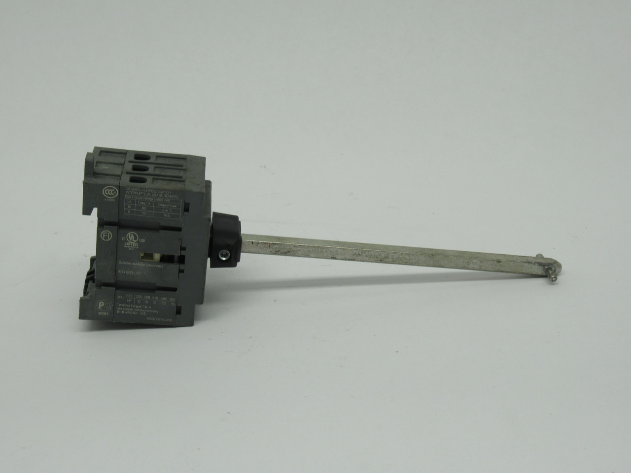ABB OT40F3 Non-Fused Disconnect Switch 40A 600VAC 3-Pole 5" Shaft USED