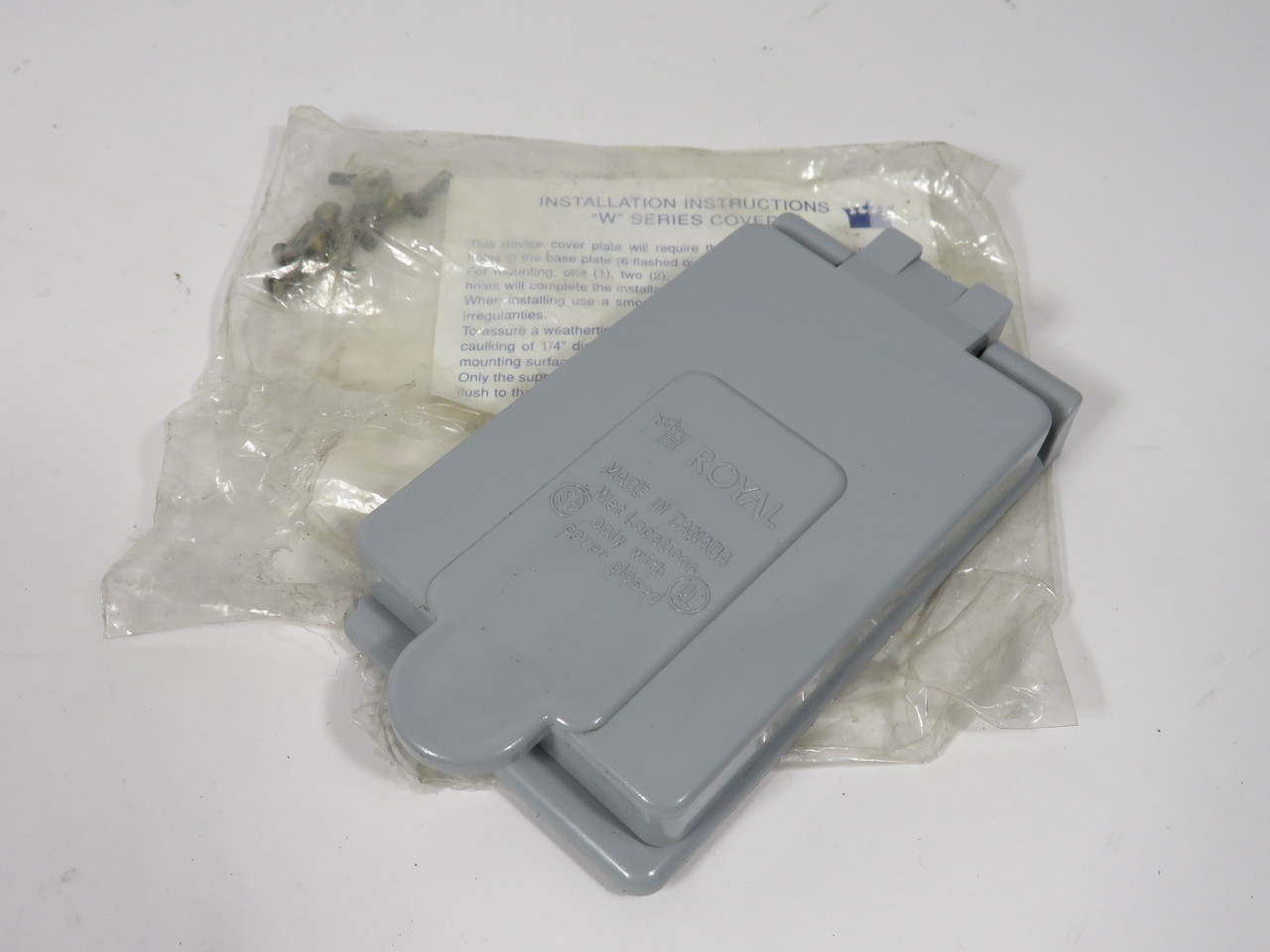 Royal RWTL20 Weatherproof Cover Plate 1-Gang 1.625" 20A SHELF WEAR NOP