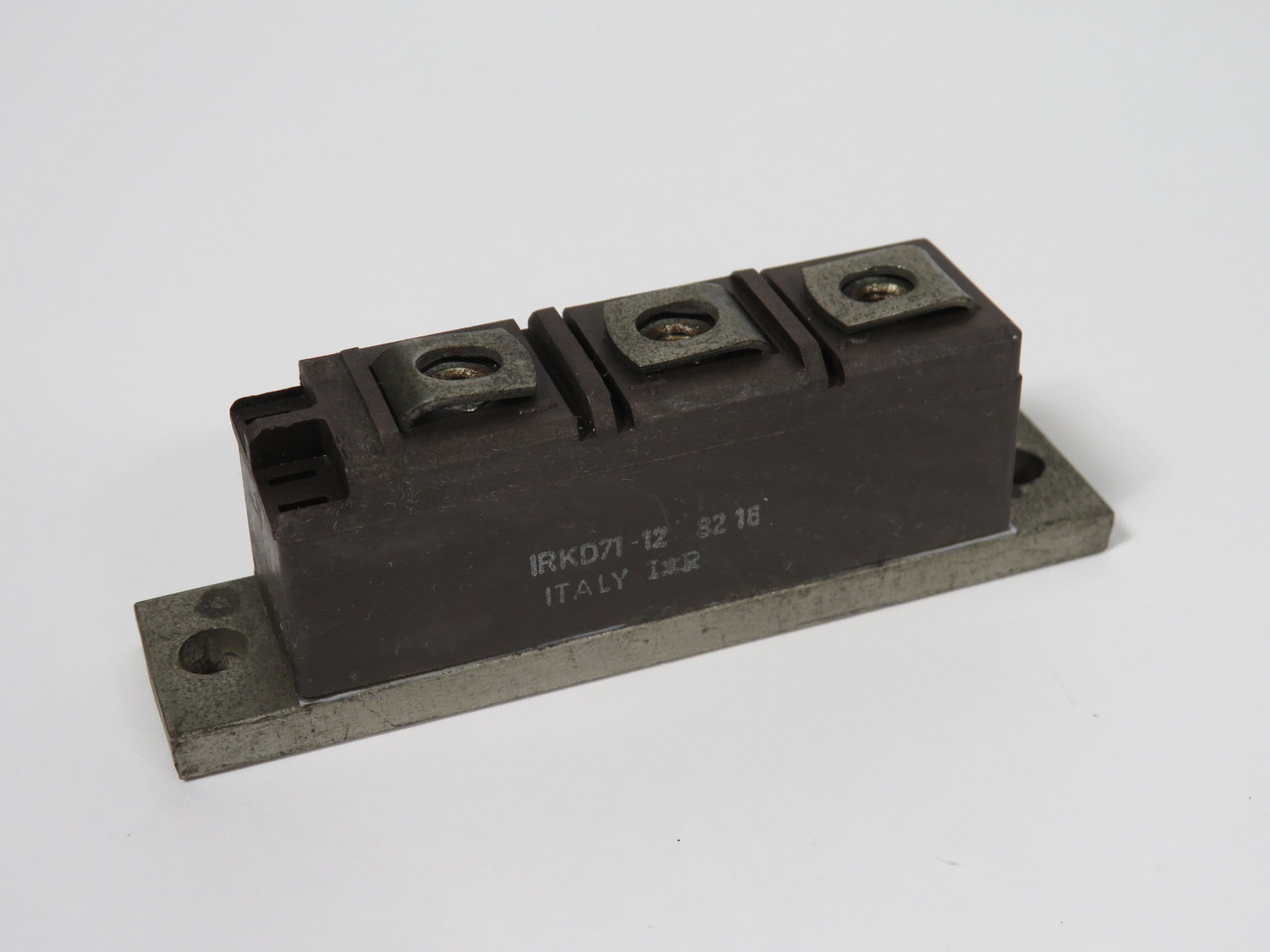 International Rectifier IRKD71/12 Power Module 1200V RRM NO SCREWS USED