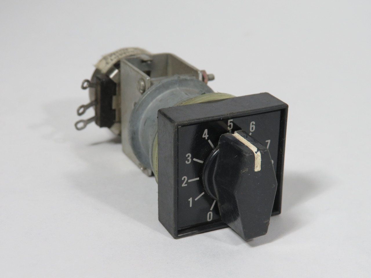 General Electric CR104MP13 Potentiometer Assembly 10K Ohms MISSING PIECE USED