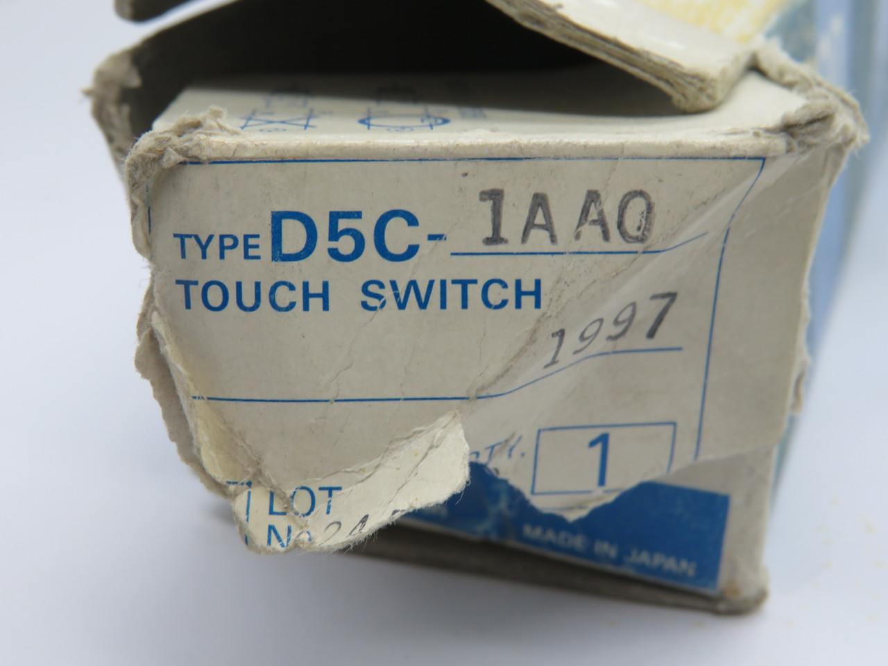 Omron D5C-1AA0 Touch Switch NEW