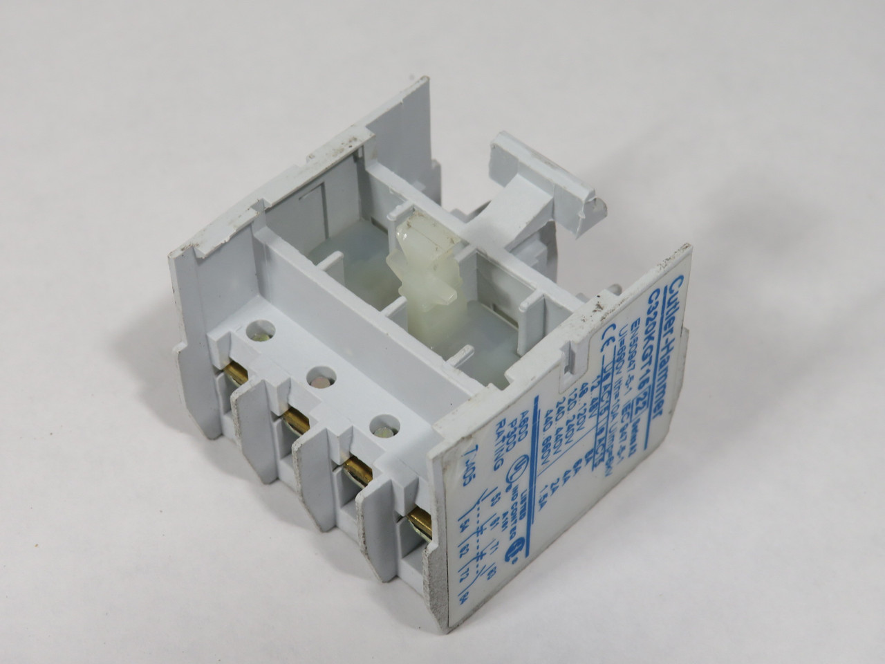 Cutler-Hammer C320KGT15 Auxiliary Contact Block 2NO 2NC USED
