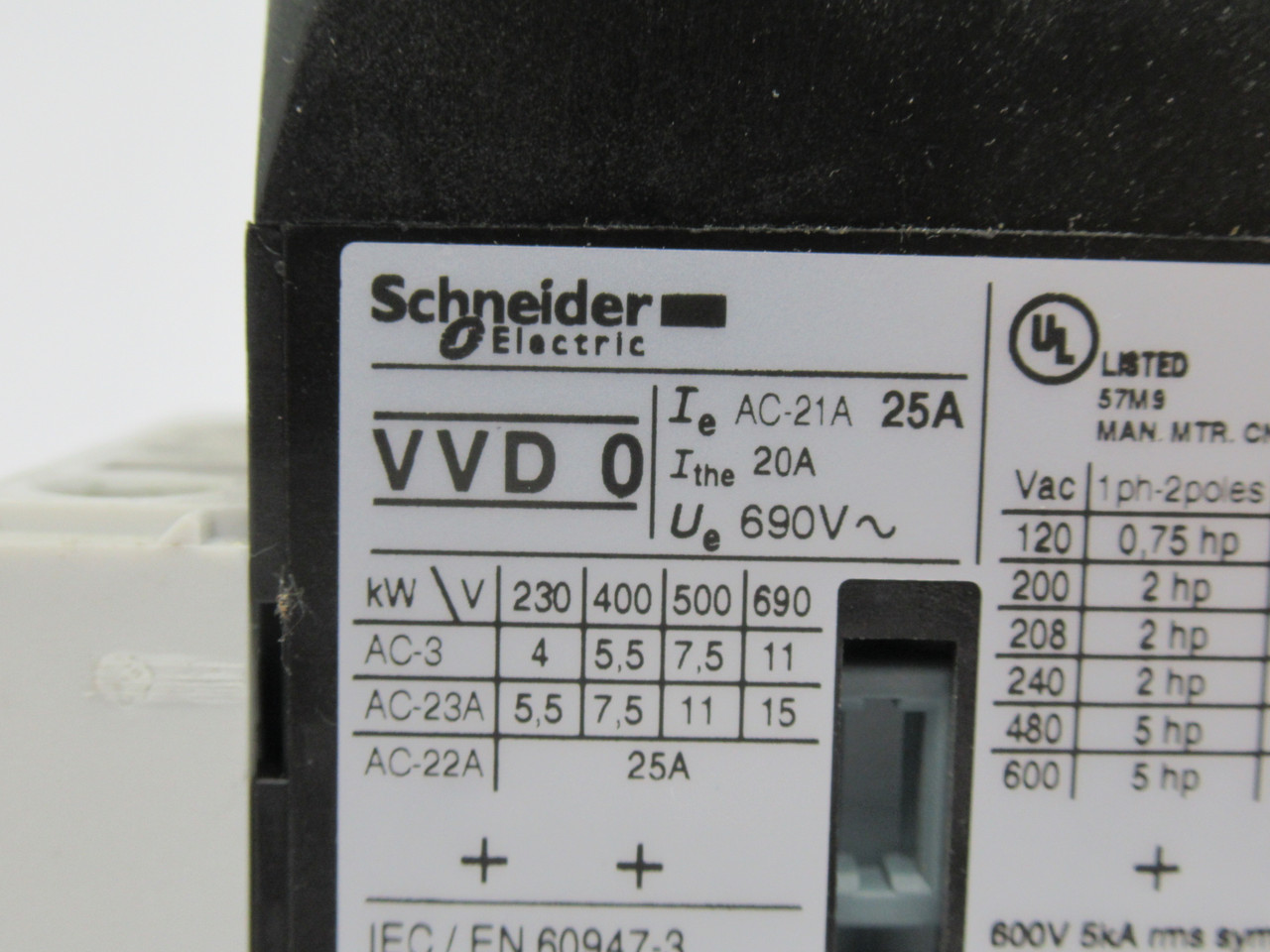 Schneider Electric VVD0 Switch Disconnector ON/OFF 690V 25A 3-Pole USED