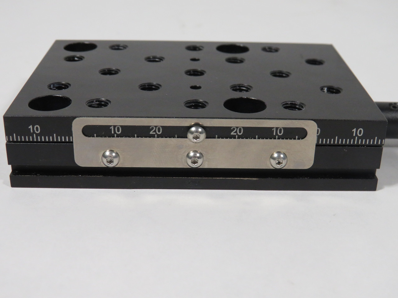 Thorlabs DTS50/M Dovetail Translation Stage 50mm M6x1.0 Taps USED