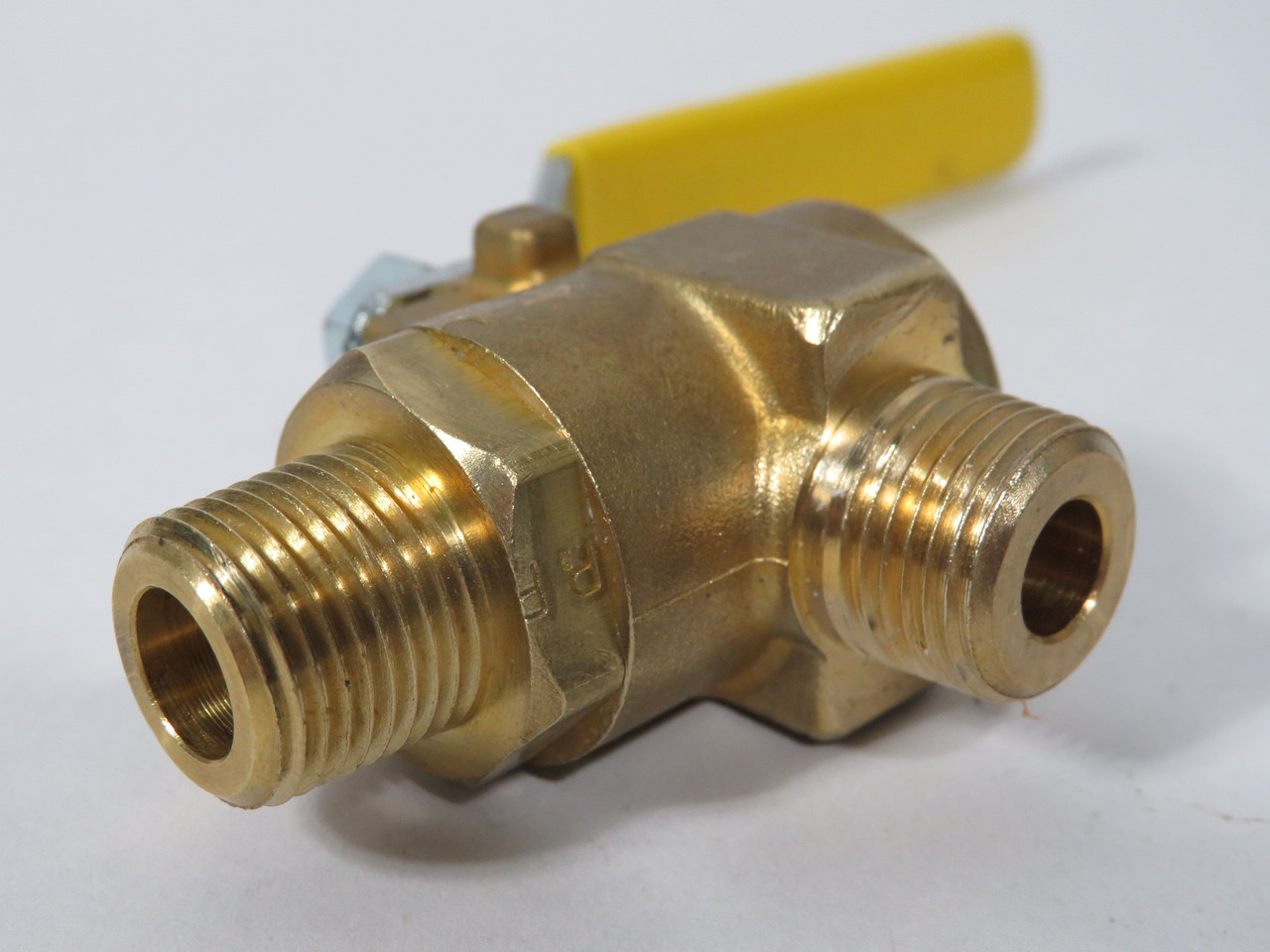 Parker XV591P-6-04 Brass Ball Valve Lever Handle 90Deg Male-Male 3/8" NPT USED
