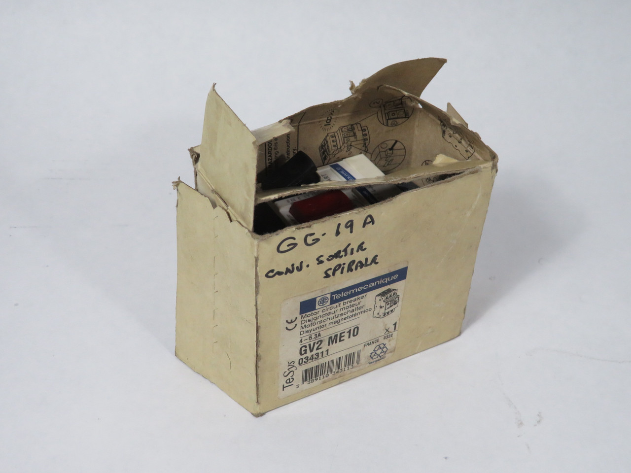 Telemecanique GV2ME10 Manual Starter 600VAC 4-6.3A BOX DAMAGE NEW