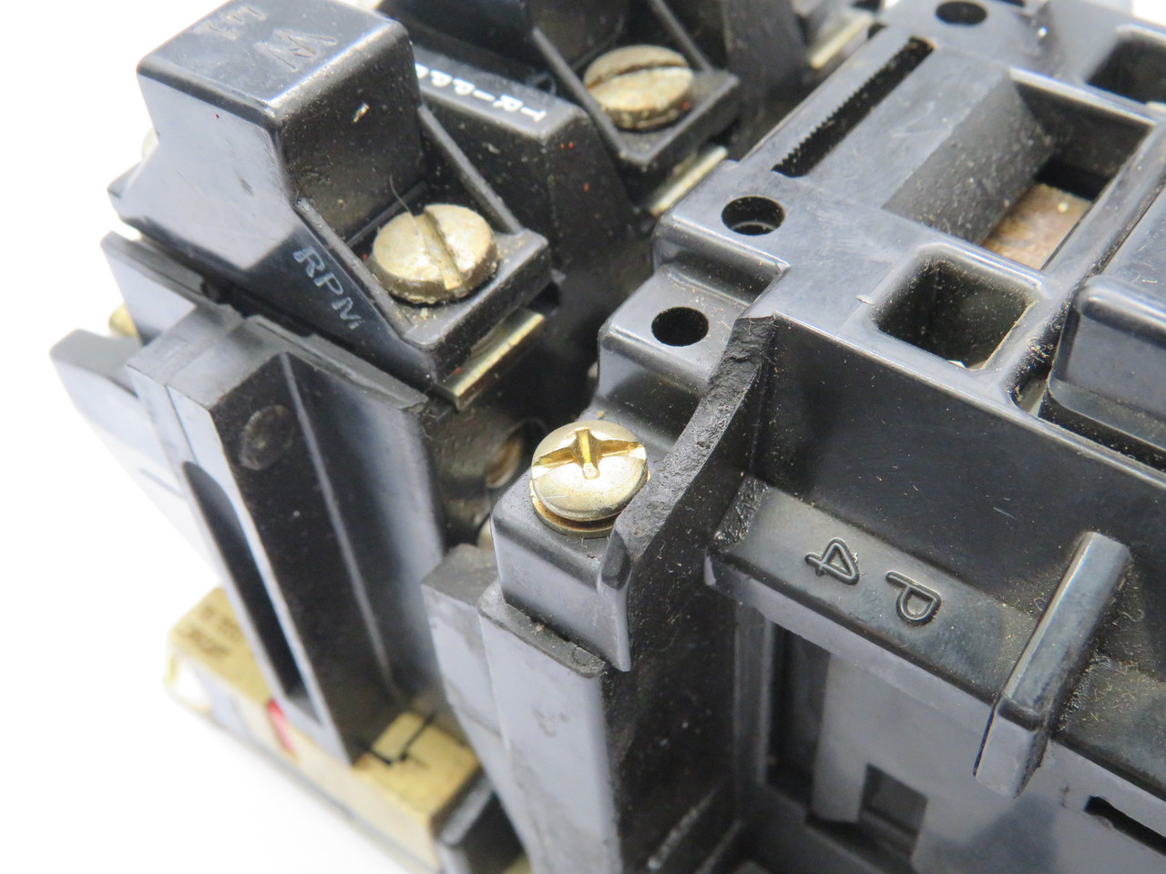 Allen-Bradley 500F-AOD93X14 Ser B Contactor 115-120V 60Hz 110V 50Hz COS DMG USED