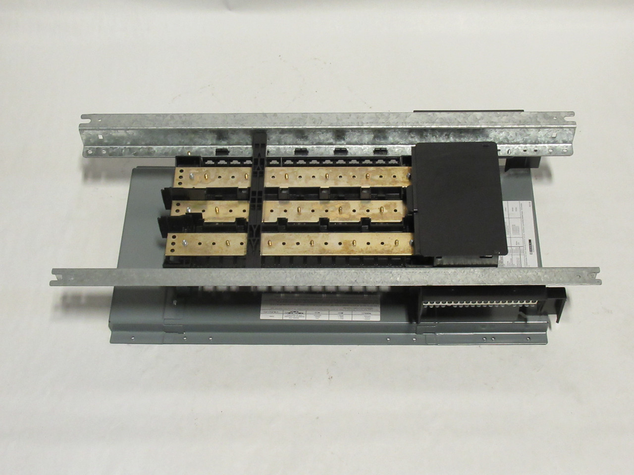 Square D NQ430L2C Panelboard Interior 225A 30-Pole 3Ph 4-Wire 240VAC 48VDC NOP