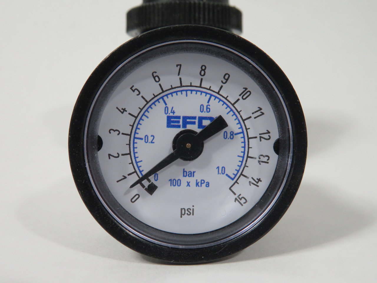 Nordson 2002A Constant Bleed Regulator 1/8" NPT 300 psig C/W 0-15 psi Gauge USED