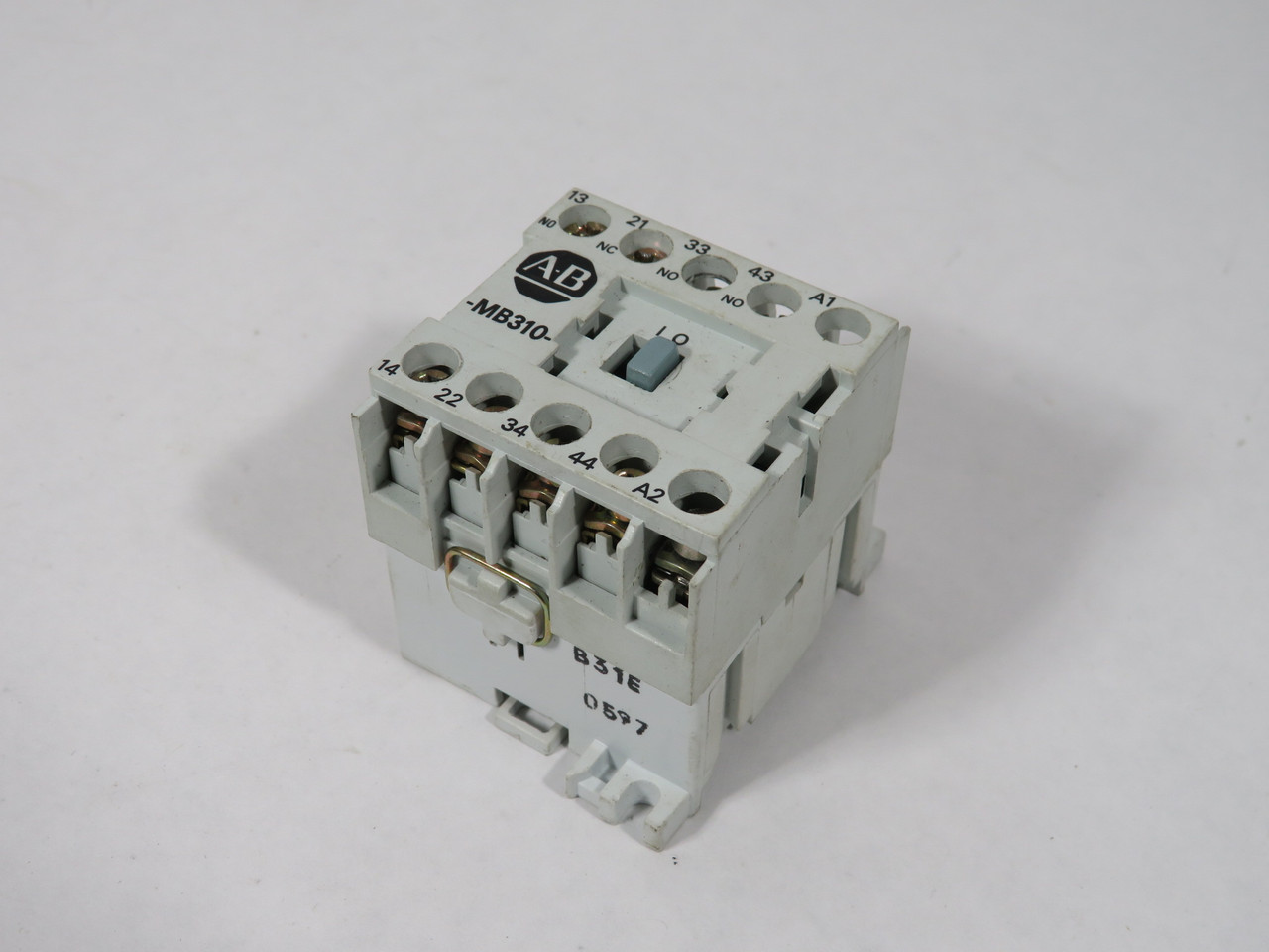 Allen-Bradley 700DC-MB310Z24S Contactor 10A 24VDC 3NO 1NC USED