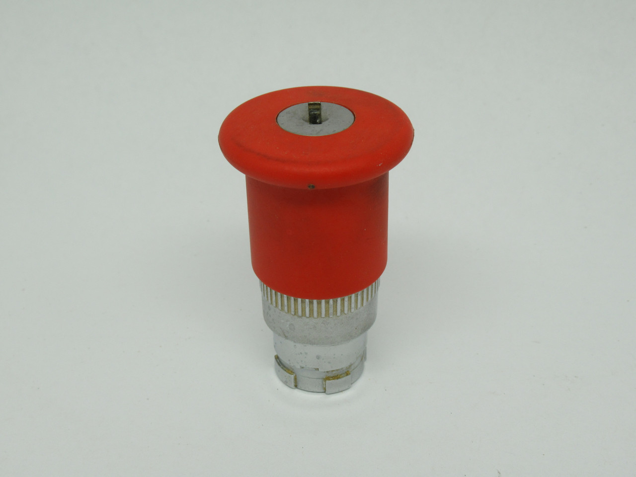 Telemecanique ZB2-BS944 Key Release Red Mushroom Operator Head No Key USED