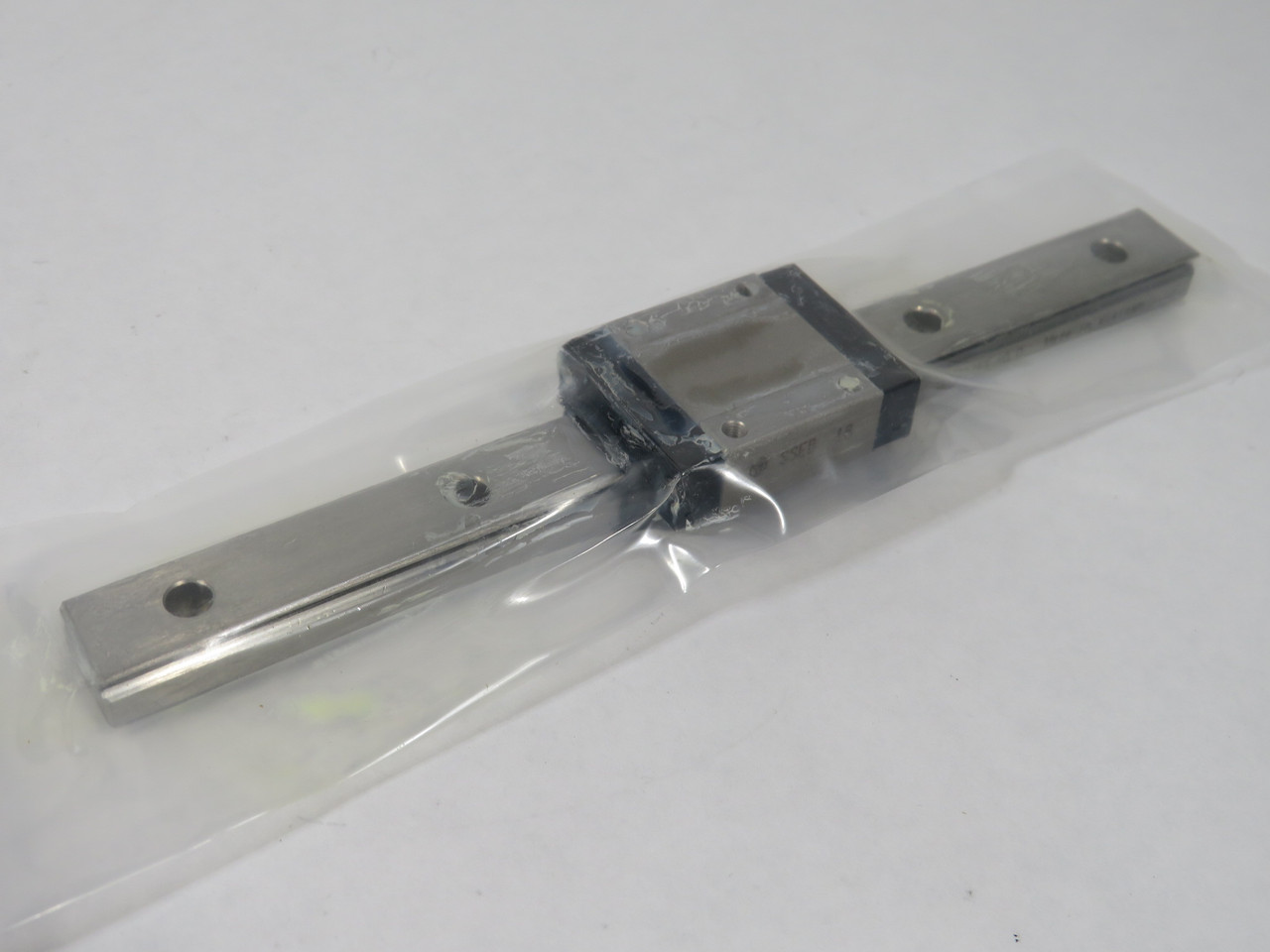 Misumi SSEB16-190 Miniature Linear Guide 190mm L OPEN BOX NEW
