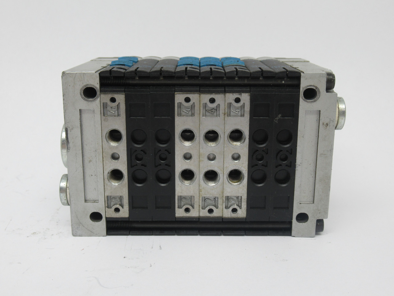 Festo CPV10-VI-10P-10-8C-FB-R-Y-JLL3JLL Solenoid Valve Manifold Assembly USED