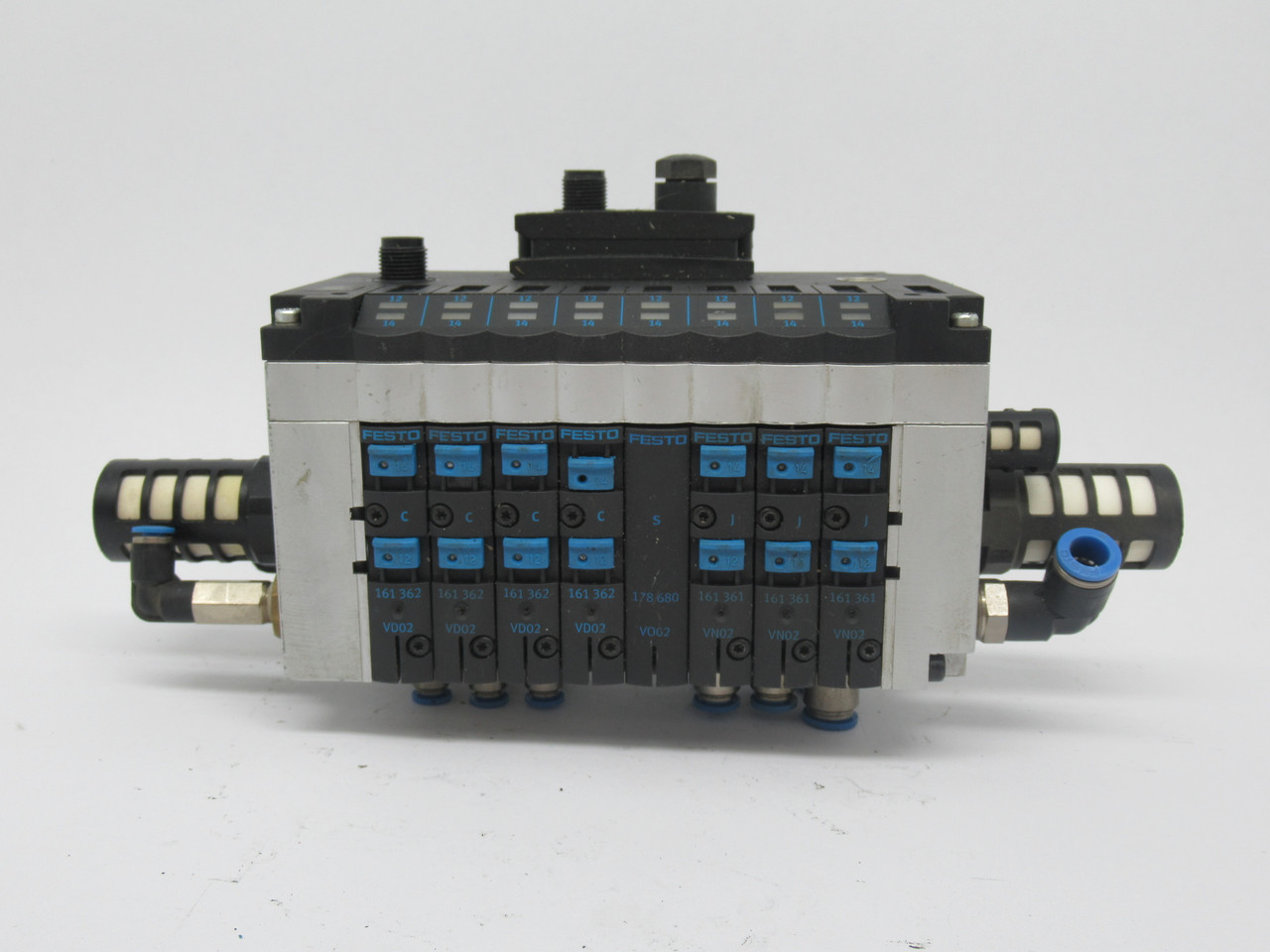 Festo 18210 CPV14-VI-10P-14-8C-N2-R-Y-4CS3J+GA Solenoid Valve Manifold Assy USED