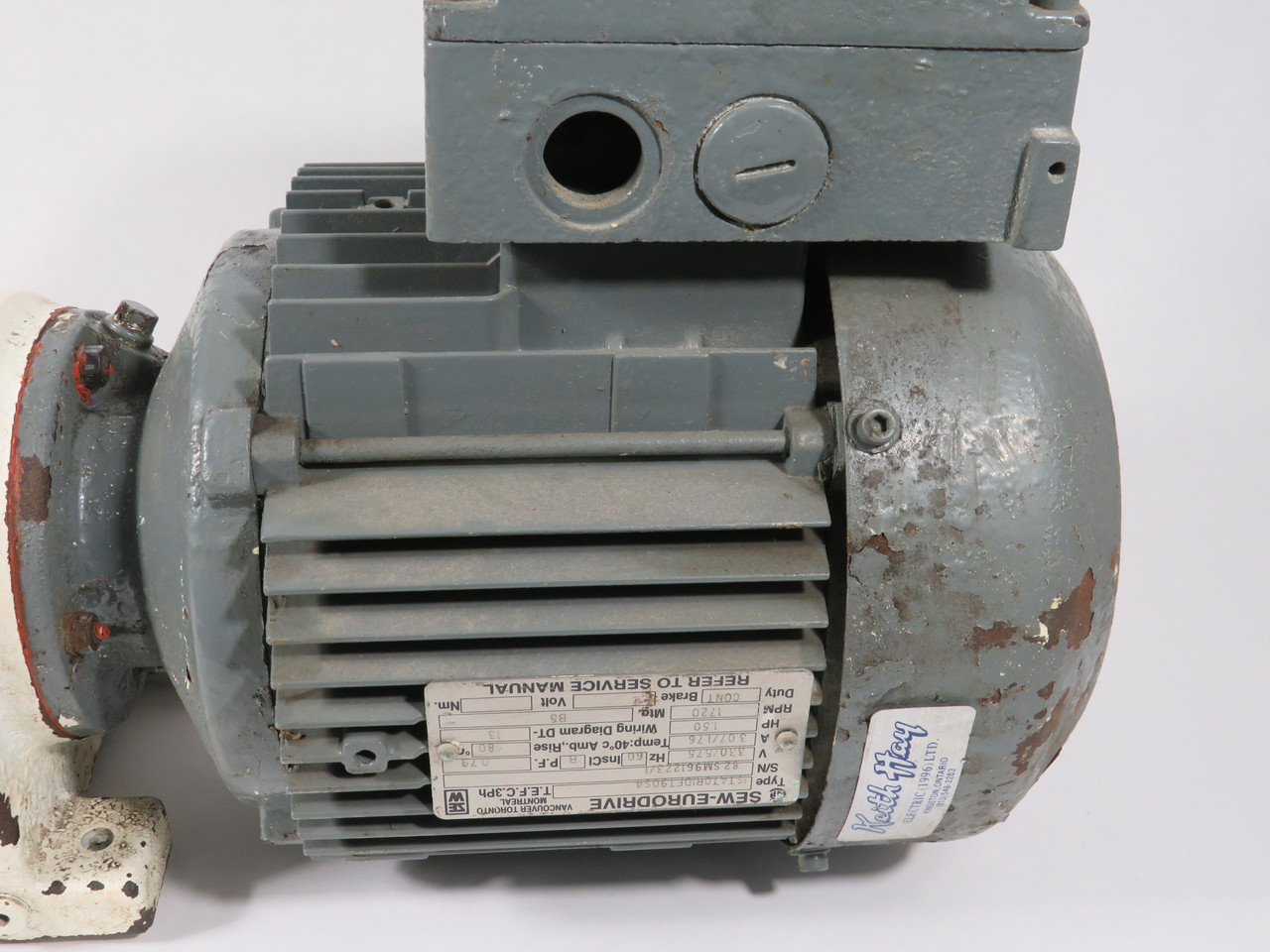 Sew-Eurodrive 1.50HP 1720RPM 330/575V TEFC 3Ph C/W Reducer 17.45:1 Ratio USED
