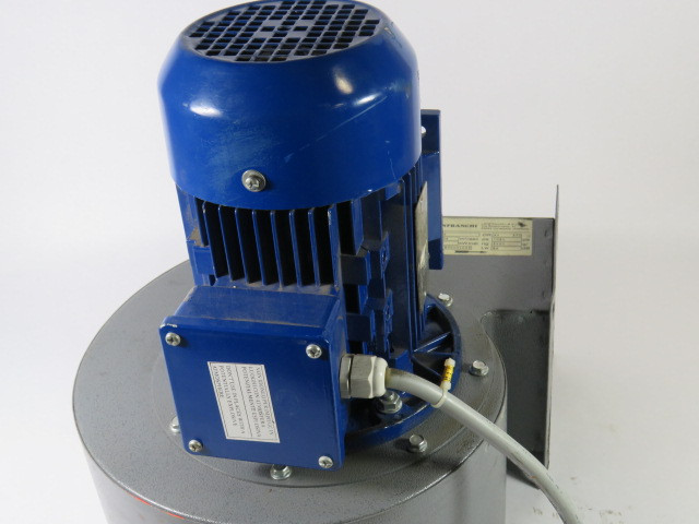 Melco 1.5HP 3400RPM 220-280V TEFC 3Ph 3.91A 60Hz C/W Blower 1.1kW USED