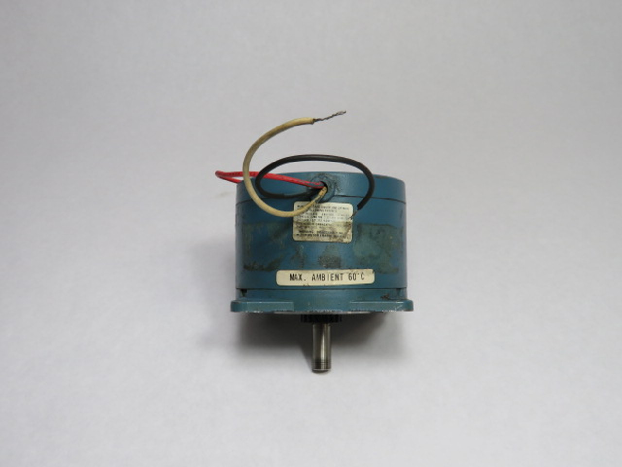 Superior Electric SS50-P3 Stepper Motor 120VAC 0.67RPM 0.3A 1Ph 50/60Hz USED
