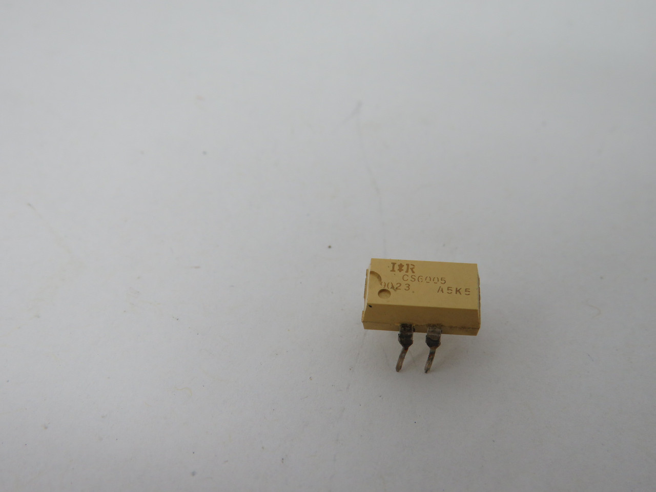 International Rectifier CS6005 Power Relay IC Chip 300mA 20-280VAC DIP 4 USED