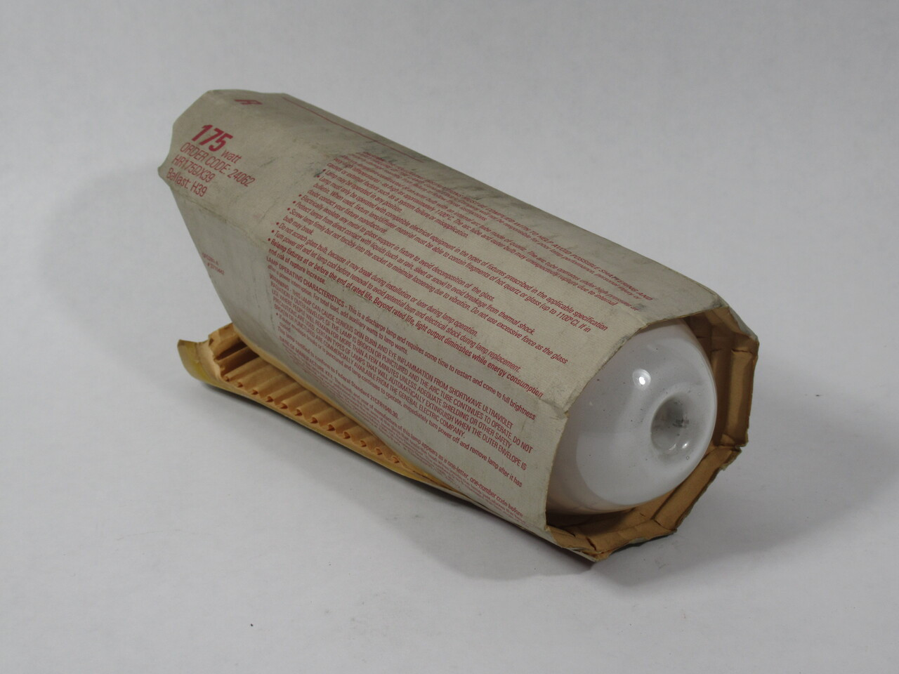General Electric HR175DX39 Mercury Vapor Bulb 175W USED