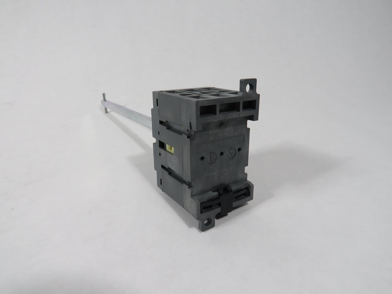 ABB OT16F3 Disconnect Switch 25A 600V 3-Pole C/W 6" Handle Shaft USED