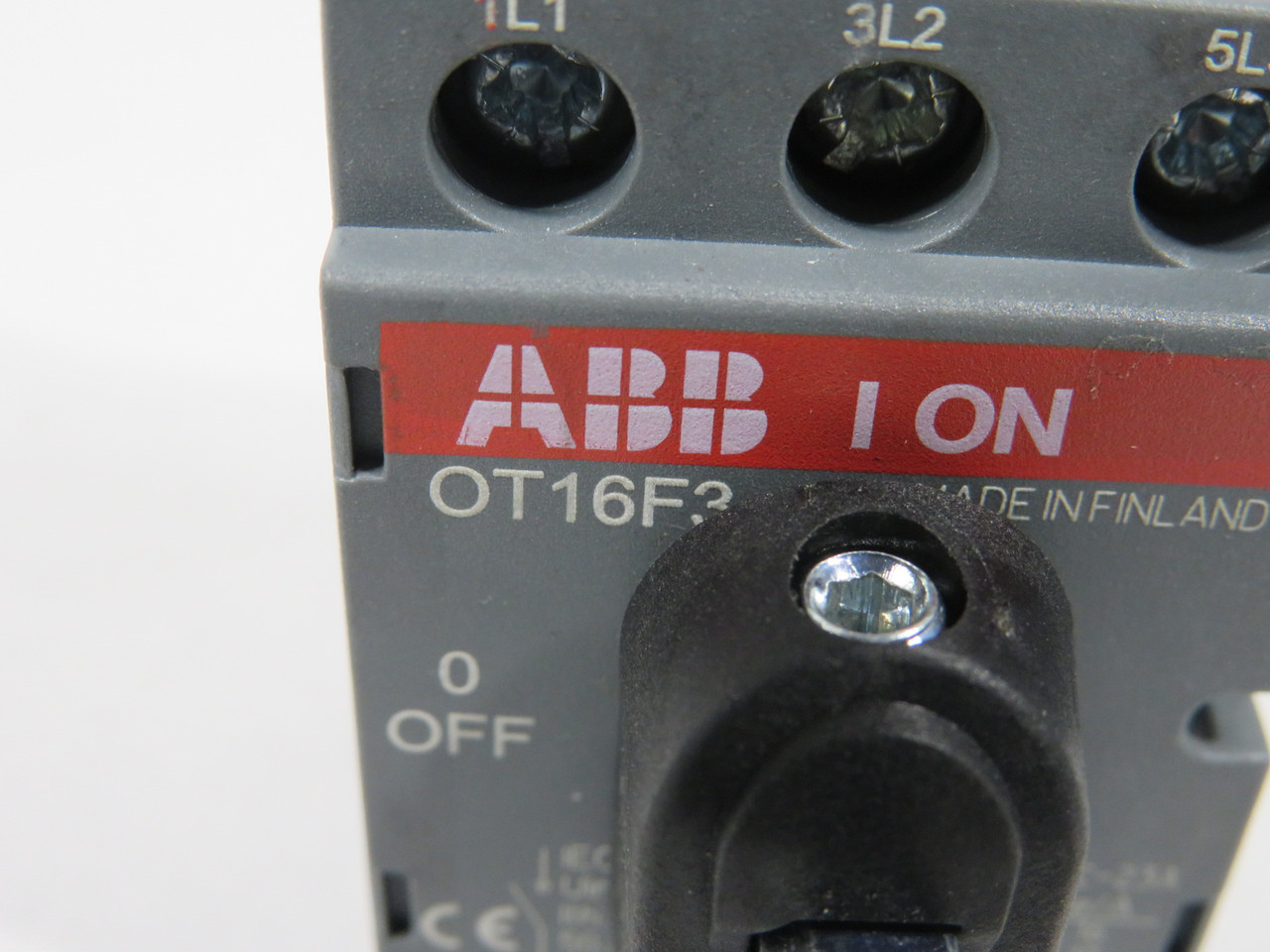 ABB OT16F3 Disconnect Switch 25A 600V 3-Pole C/W 6" Handle Shaft USED