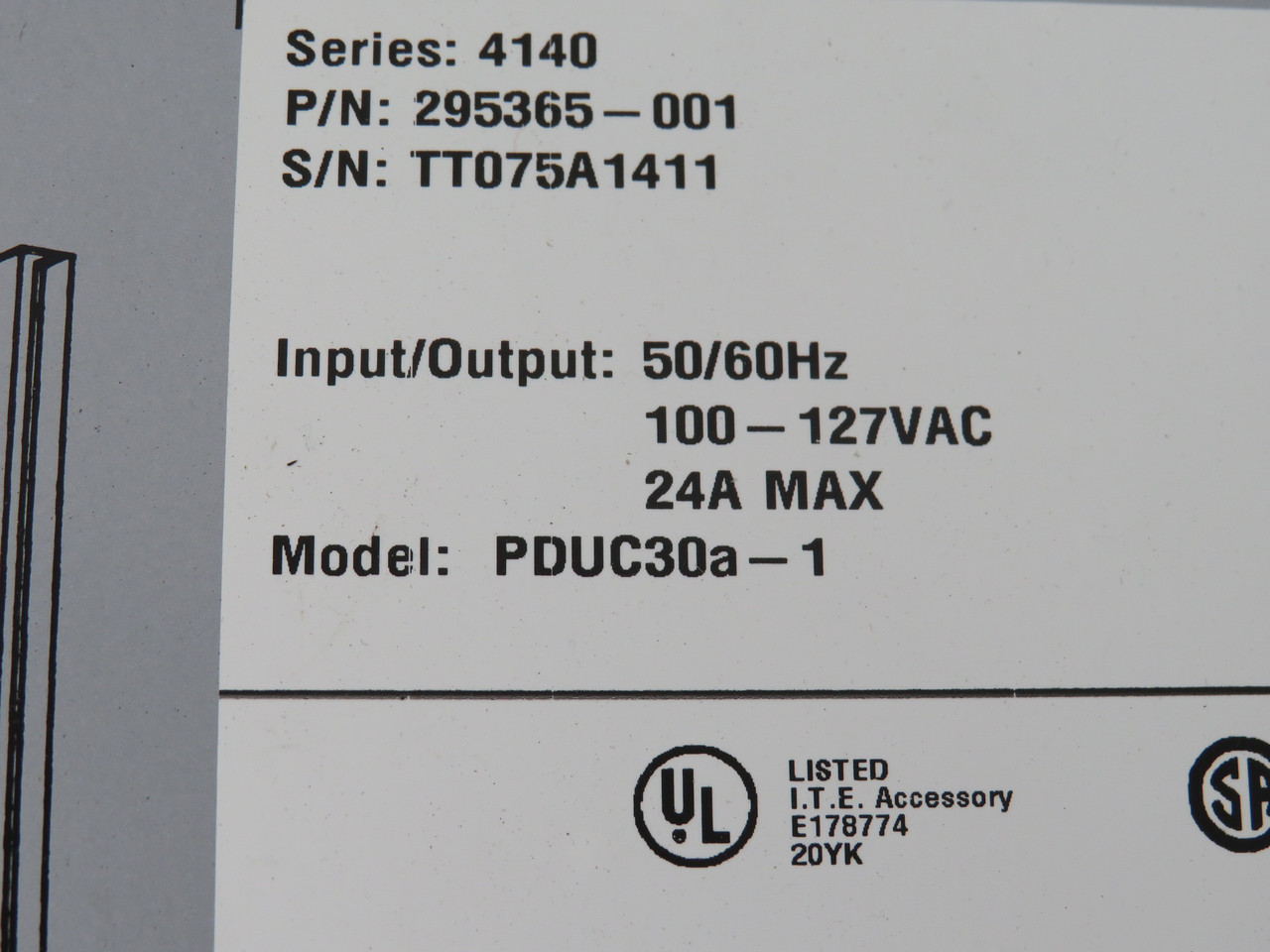 Compaq PDUC30A-1 Power Distribution Unit 100-127V 24A 50/60Hz USED