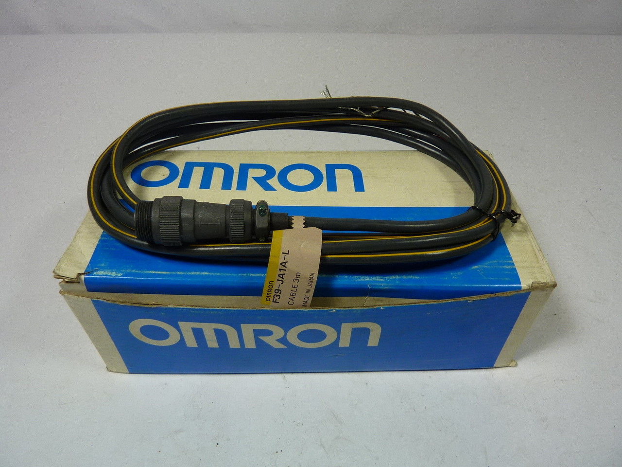 Omron F39-JA1A-L Photoelectric Switch Cable - 3m NEW