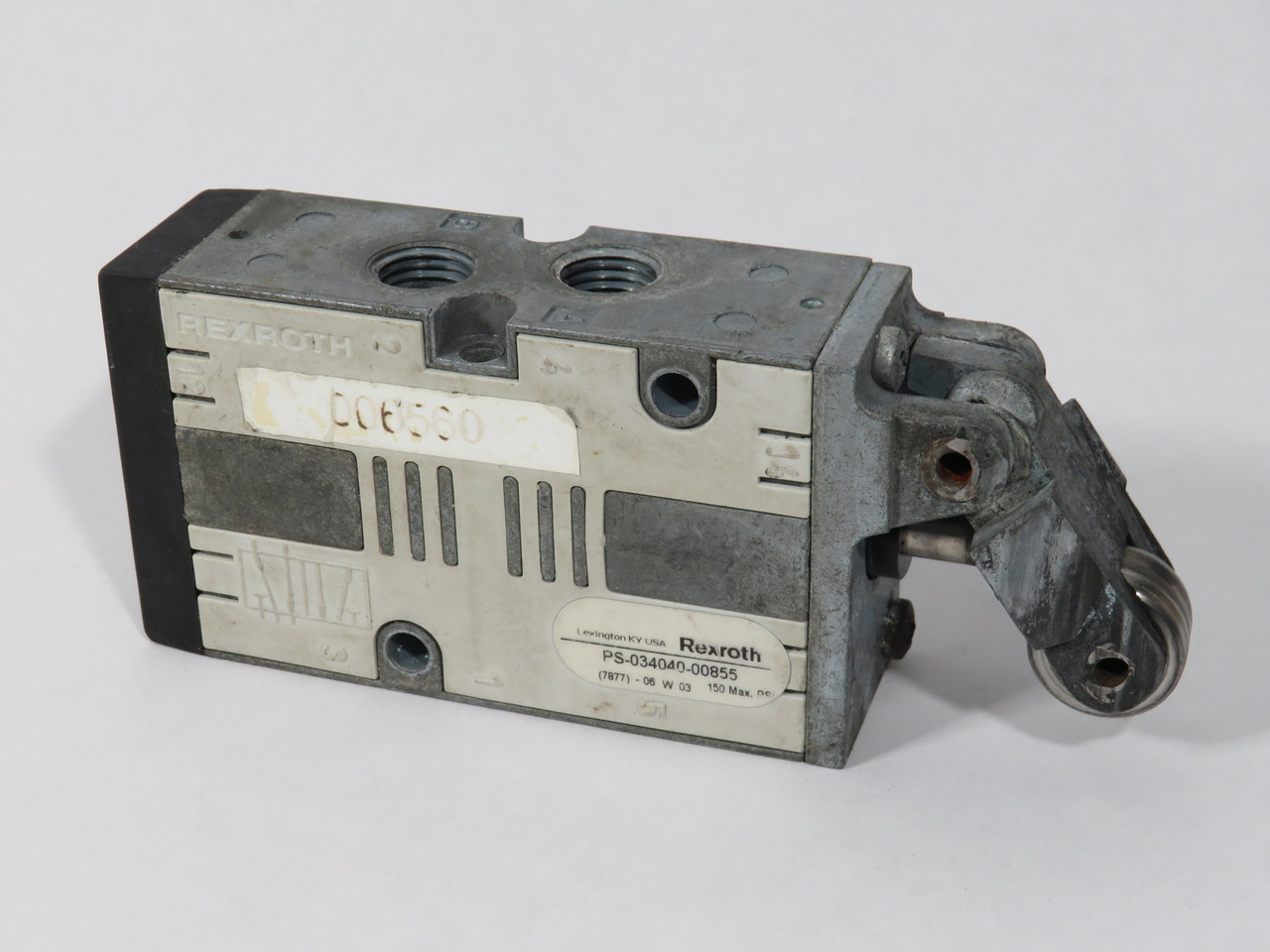 Rexroth PS-034040-00855 Directional Control Valve 1/4" NPT COSMETIC DAMAGE USED