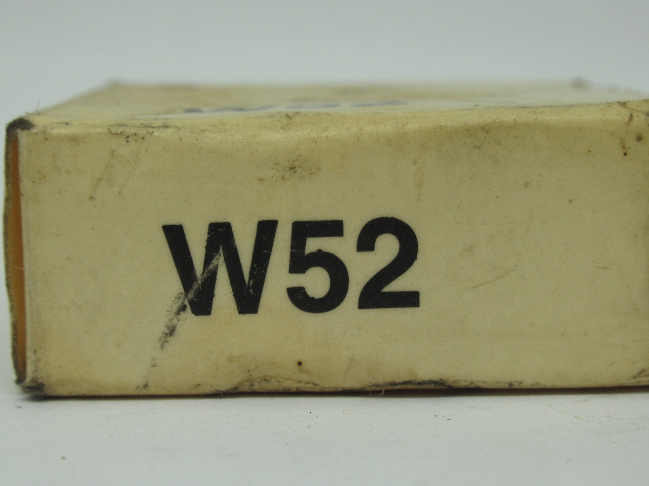 Allen-Bradley W52 Overload Relay Heater Element Class 20 *STAINED BOX* NEW