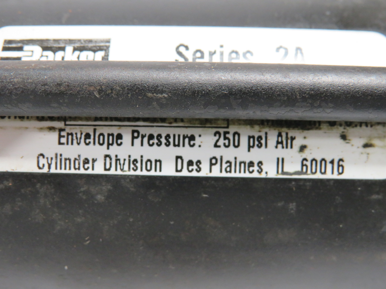 Parker 02.00J2AU14A2.000 Air Cylinder 2" Bore 2.8" Stroke 250 psi USED