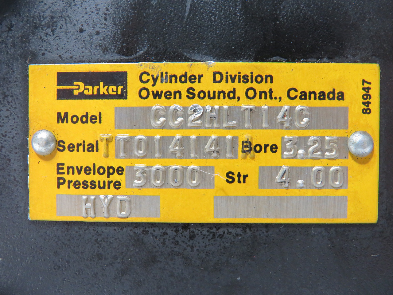 Parker CC2HLT14C Hydraulic Cylinder 3.25" Bore 4" Stroke 3000 psi SHELF WEAR NOP