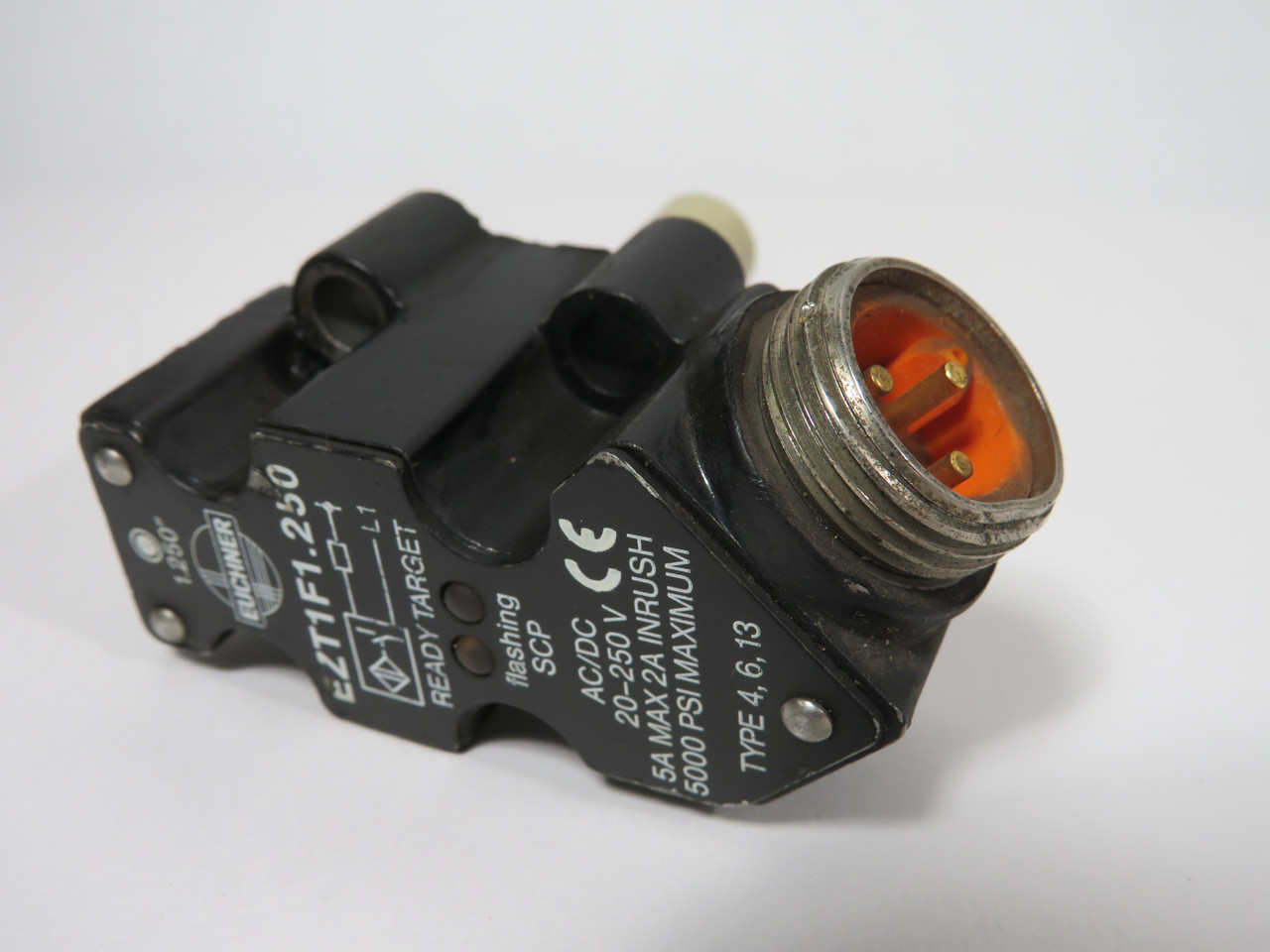 Euchner EZT1F1.250 Proximity Switch 20-250VAC/DC 2/5A 5000 psi 1.250" Stem USED