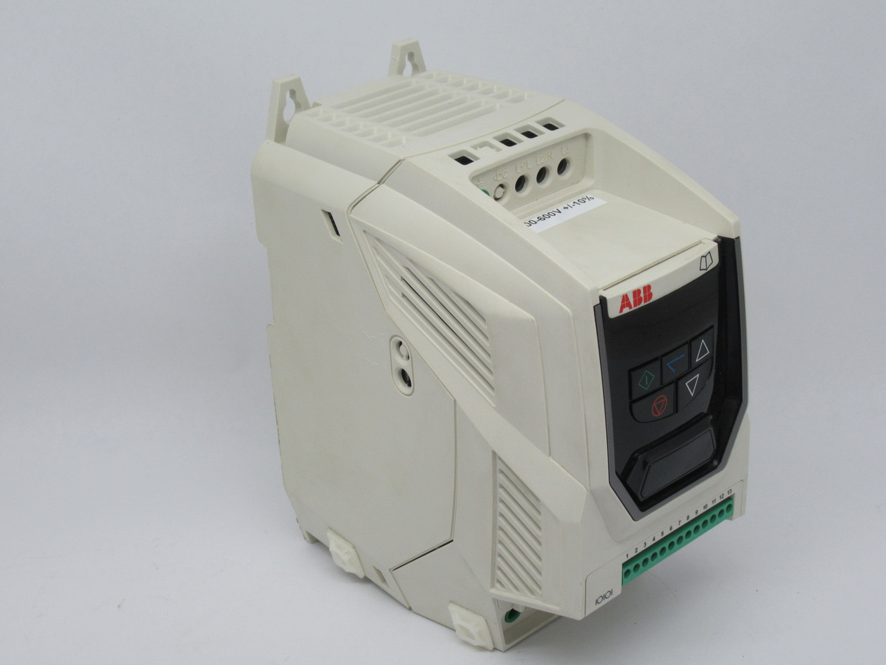 ABB ACS255-03U-02A1-6 Micro Low Voltage AC Drive 3Ph 0-600V 2.1A 1/5min USED