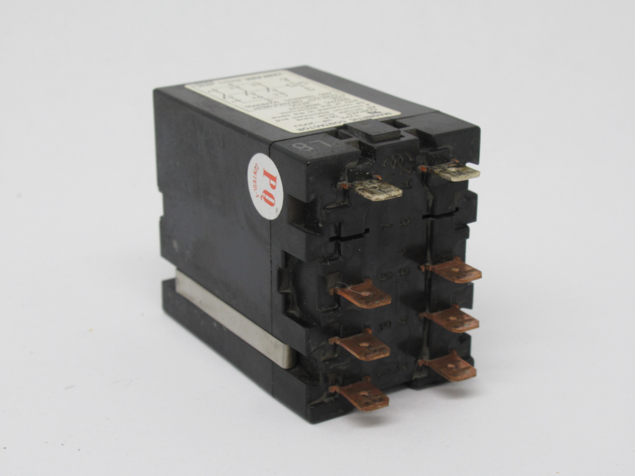 Yaskawa HP-20GU Magnetic Contactor 24VDC Coil 56A 600VAC USED